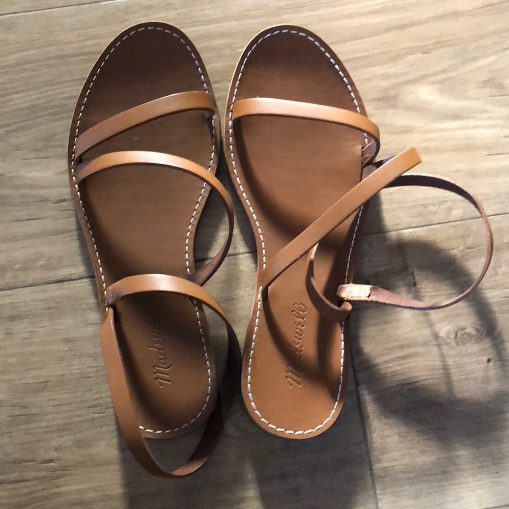 The boardwalk anklet-strap sandal